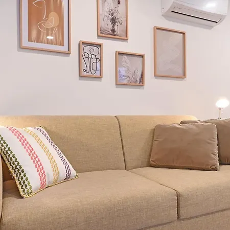 Travessa House C2 Center - By Guest Apartment *