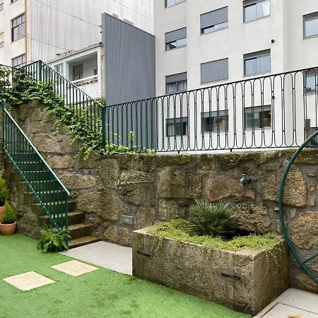 Travessa House C2 Center - By Guest Apartment *